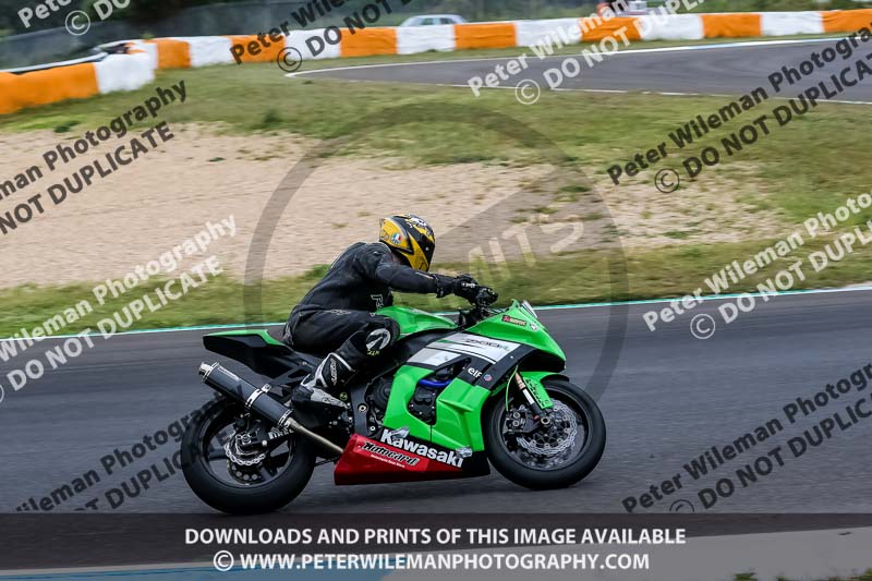 estoril;event digital images;motorbikes;no limits;peter wileman photography;portugal;trackday;trackday digital images